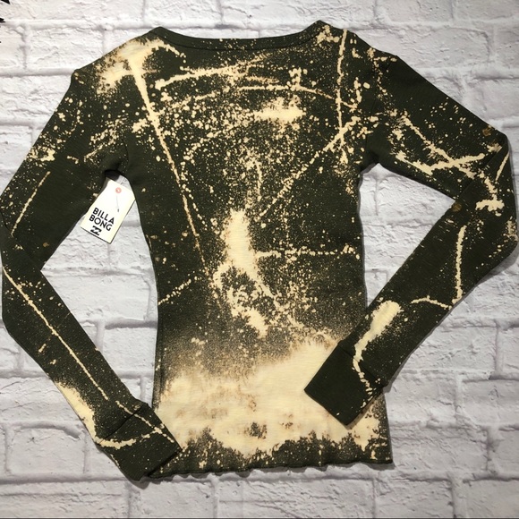 Billabong Vintage Distressed Long Sleeve Crop Top - Picture 2 of 6